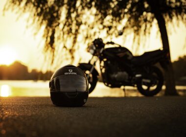 Calor moto 380x280 - ¿Cómo puede afectar el calor a tu moto?