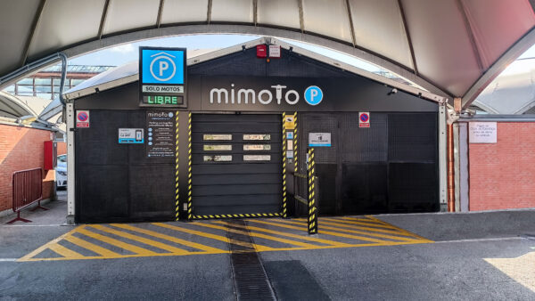 Atocha retocada 600x338 - La prensa especializada del motor habla de MimoTo Parking