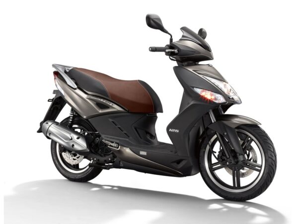kymco agility city 125 600x450 - Las 5 motos más vendidas de Noviembre en España